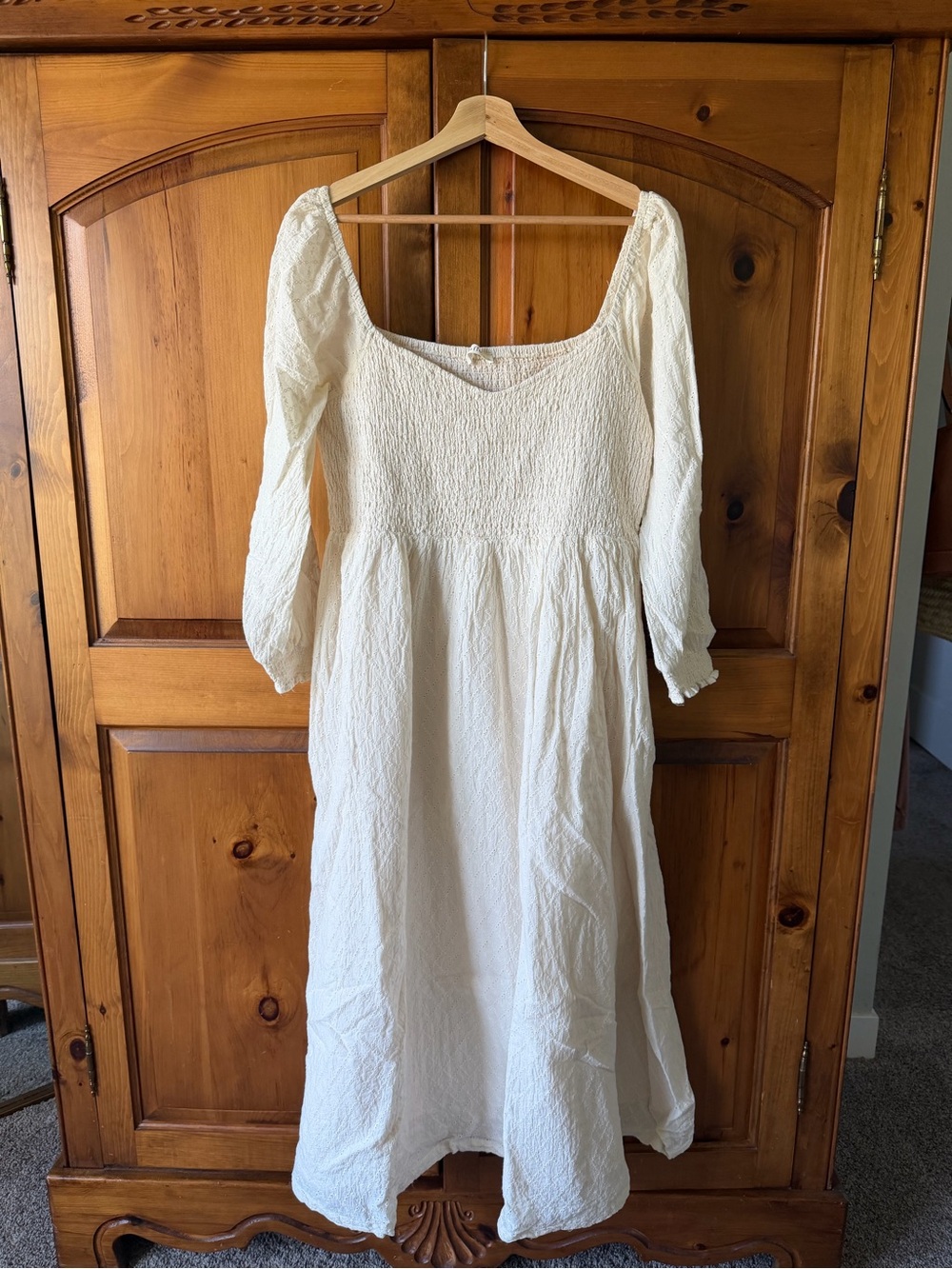 Neuflora Milan Dress in Cream - Picture 1 of 2
